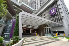 The Robertson-Bukit Bintang by PILLOWTALKS